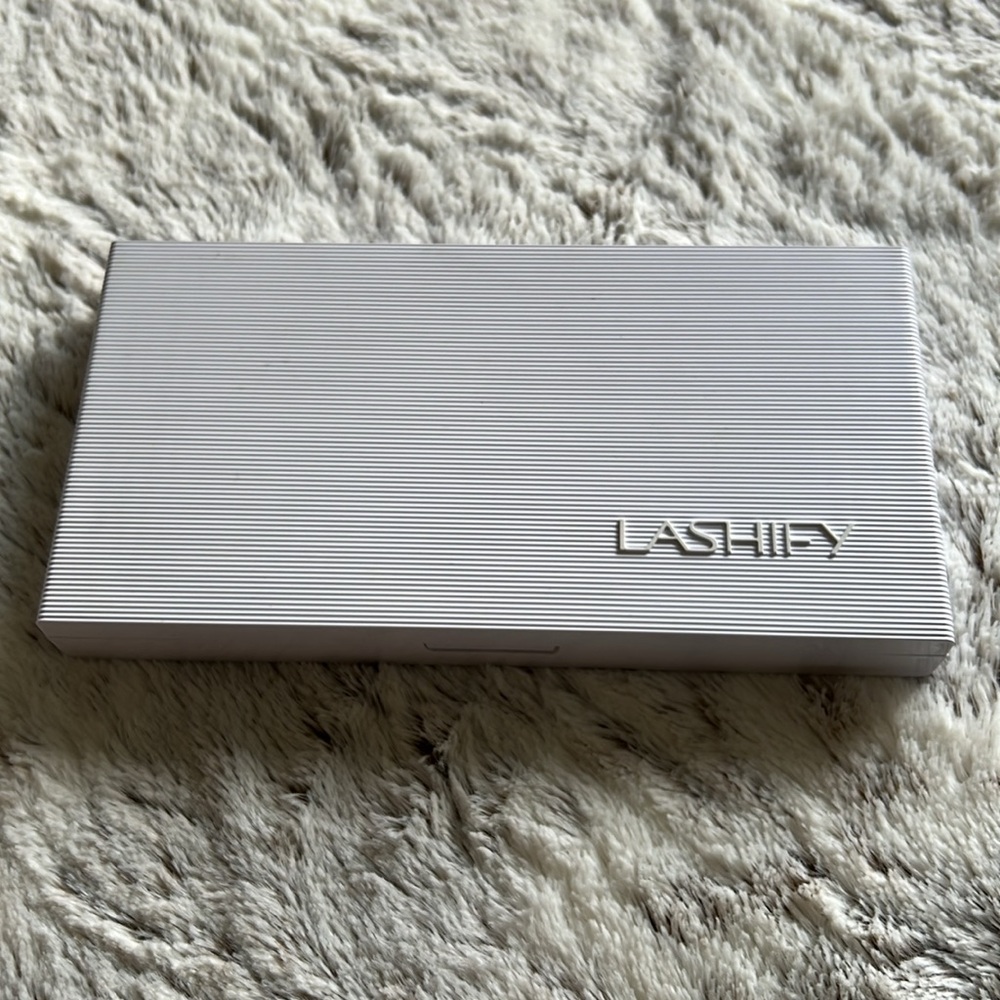 LASHIFY Control Kit Storage Box White- box only - Picture 2 of 5